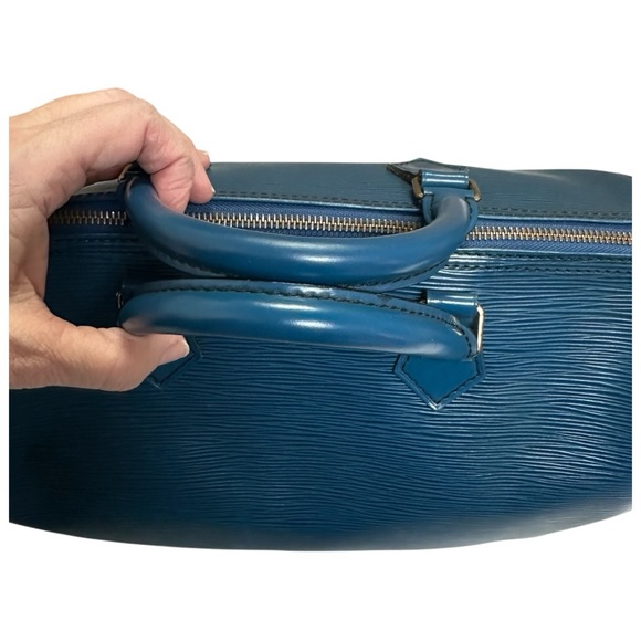 LOUIS VUITTON Speedy 30 Blue Epi Leather Boston Hand Bag Purse - Picture 2 of 15